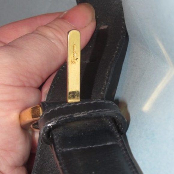 Salvatore Ferragamo Black 'Gancini' Vintage - Picture 3 of 8